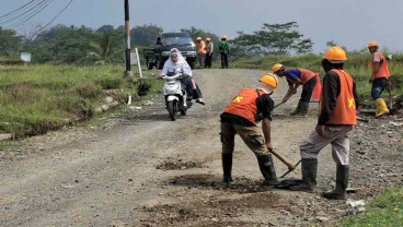 Pemkab Sumedang Pastikan 52 Ruas Jalan Diperbaiki Tahun Ini