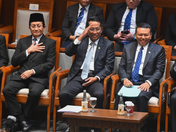Rapat Paripurna DPR RI Sahkan Pembentukan Kementerian Haji dan Umrah serta Persetujuan Naturalisasi 9 Atlet