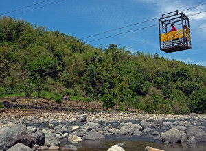 Gondola Penghubung Antar Dusun
