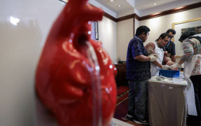 Prospek Di Balik Pemangkasan Target Harga Saham RS Siloam (SILO)