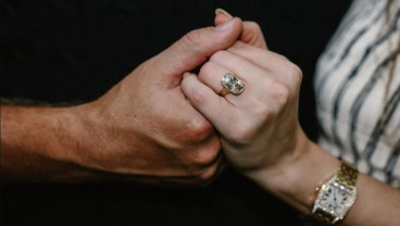 Harga Cincin Tunangan Taylor Swift dan Travis Kelce Ditaksir hingga Rp81 Miliar