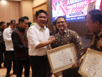 Komitmen Perlindungan 45.000 Pekerja Rentan Terbanyak di Sumsel, Bupati Muba Raih Paritrana Award