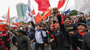 PHK Merajalela, Buruh Tagih Janji Prabowo Bentuk Satgas