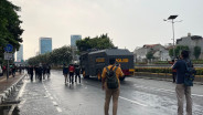 Demo di DPR Ricuh, Polisi Pukul Mundur Massa Aksi hingga Gedung TVRI