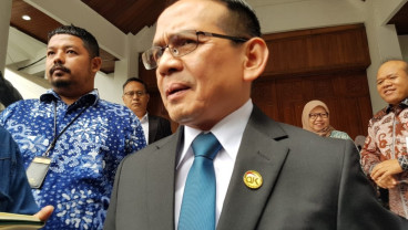 Outstanding Kredit Pinjol Rp83 Triliun, Peminjam Mayoritas Perempuan