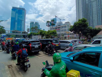 Pemakaman Affan Kurniawan Dihadiri Ribuan Ojol, Kondisi Lalu Lintas di TPU Karet Padat