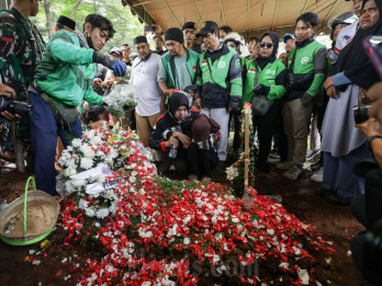 Pemakaman Pengemudi Ojol korban Aksi 28 Agustus