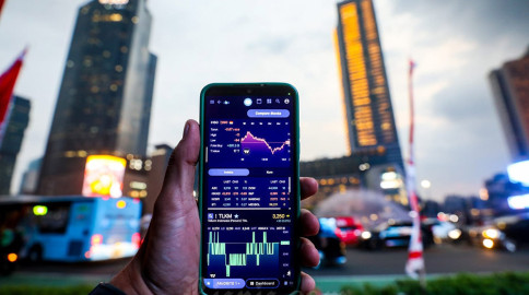 IHSG Menguap Rp195 Triliun Imbas Demo Jakarta, Simak Saham Penekannya