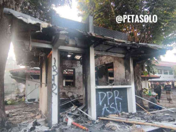 Gedung DPRD Solo Hangus Dibakar Massa Pendemo pada Jumat (29/8) Malam