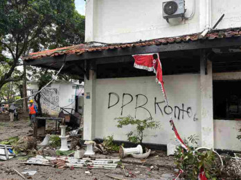Foto-foto Kerusakan Gedung DPRD Solo Pasca Demo pada Jumat (29/8/2025)