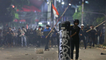 Amnesty International Kecam Kekerasan Aparat terhadap Pengunjuk Rasa Demo Gaji DPR