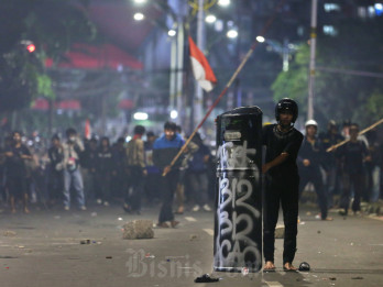 Amnesty International Kecam Kekerasan Aparat terhadap Pengunjuk Rasa Demo Gaji DPR