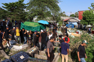 Pemakaman Korban Kericuhan DPRD Kota Makassar