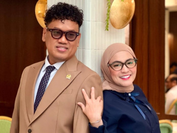 Uya Kuya Sampaikan Permintaan Maaf ke Masyarakat, Minta Kesempatan Sekali Lagi