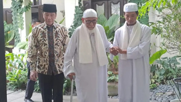 Abu Bakar Ba'asyir Mendadak Sambangi Kediaman Jokowi, Ini yang Dibahas