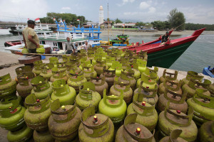 Pengapalan Elpiji Subsidi Untuk Warga Pulau Aceh