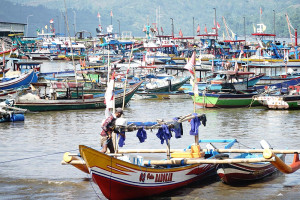 Pelabuhan Popoh Sebagai Hub Logistik Perikanan Nasional