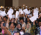 Akad Massal Kredit Usaha Rakyat 800.000 Debitur