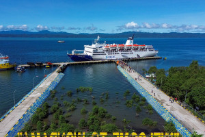 Hotel Terapung di Teluk Wondama Dukung Perayaan 1 Abad Situs Aitumeri