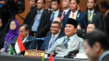 Momen Trump dan Prabowo Saling Memuji saat KTT ke-47 Asean di Malaysia