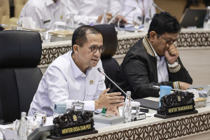 Raker Anggaran Menteri Desa PDT dan Menteri Transmigrasi