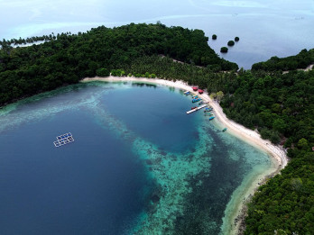 Keindahan Pulau Mohinggito Primadona Wisata Island Hopping
