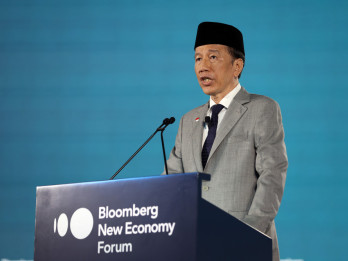 Jokowi: Penguasaan AI dan Reformasi Aturan Global Jadi Kunci Ekonomi Cerdas