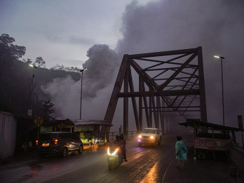 Sempat Lumpuh Imbas Erupsi Semeru, Kementerian PU Tangani Jalan Lumajang-Malang