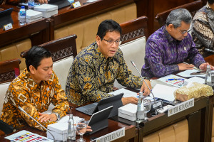 Di Hadapan Komisi XI, Purbaya Tegaskan Prospek Kuartal IV-2025 Semakin Cerah
