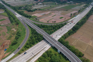 Pemerintah Berikan Diskon Tarif Tol dan Tiket Transportasi hingga 20 Persen Saat Libur Nataru 2025/2026