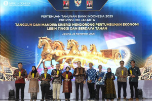 Bisnis Indonesia Terima Penghargaan dari Kantor Perwakilan BI DKI