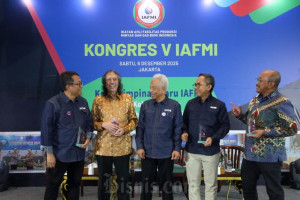 Bedah Buku Cara Hebat Merawat Aset