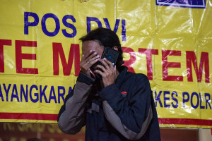 Keluarga Korban Kebakaran Perusahaan Nirawak Mulai Lakukan Proses Ante Mortem