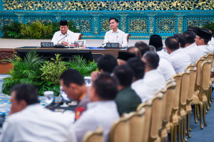 Presiden Prabowo Pimpin Sidang Kabinet Bahas Bencana dan Libur Akhir Tahun