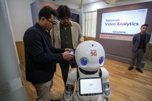 Dorong Talenta Digital, Telkomsel Hadirkan AI Innovation Hub di ITB