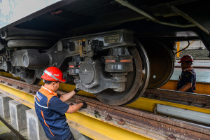 PT KAI Daop 2 Bandung Sediakan 287.316 Tempat Duduk Selama Angkutan Natal 2025 dan Tahun Baru 2026