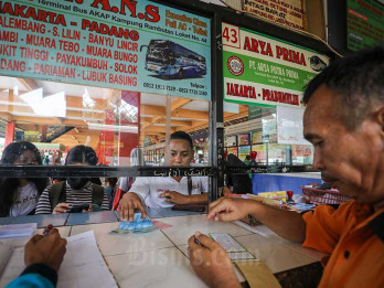 Jelang Nataru, Pengusaha Bus Teriak Solar Subsidi di SPBU Mulai Sering Kosong