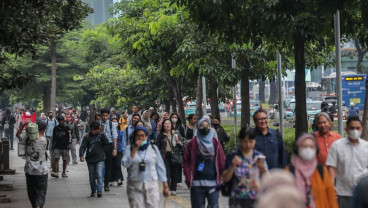 Pemprov DKI Tebar "Bonus" Akhir Tahun Bagi Pekerja: Subsidi Pangan-Naik Transum Gratis