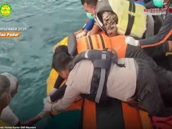 Tim Sar Temukan Satu Korban KM Sakinah yang Tenggelam di Labuan Bajo