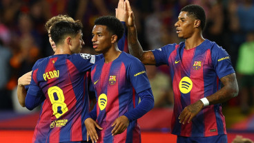 Barcelona Mendominasi LaLiga Awards 2025, Bawa Pulang 3 Gelar
