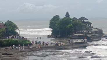 Libur Nataru, Tanah Lot Dikunjungi 6.000 Wisatawan per Hari