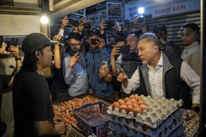 Menko Bidang Pangan dan Mendag tinjau Harga Pangan Jelang Tahun Baru