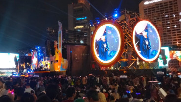 DLH Angkut 91,41 Ton Sampah Usai Perayaan Tahun Baru di Sudirman-Monas