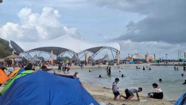 Curhat Pedagang Ancol Tahun Baru 2026: Pengunjung Sepi, Omzet Turun 75%