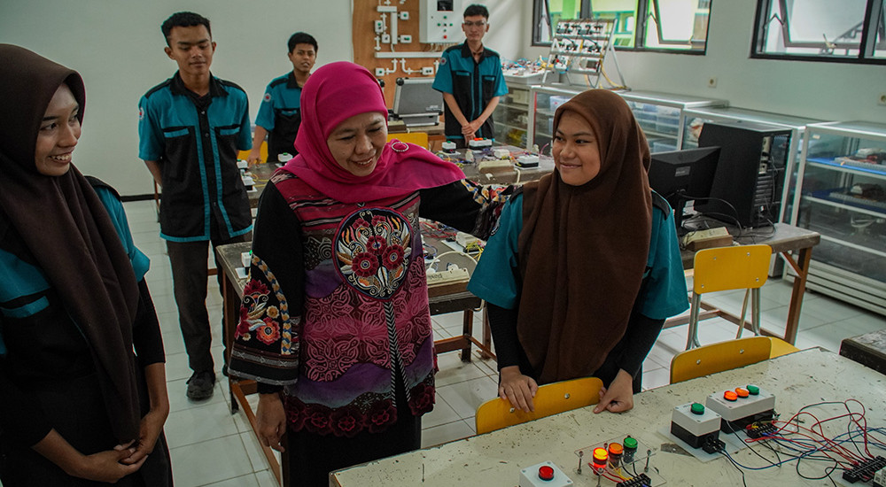 Peresmian Rehabilitasi Sekolah Provinsi Jatim