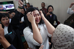 Kasus Penghasutan Pembakaran Mabes Polri, Laras Faizati Divonis 6 Bulan Percobaan