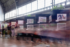 Pameran Foto Bisnis Indonesia Group Tampilkan Program Pemerintah di Ruang Publik