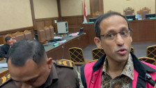 Nadiem Terkejut Anak Buahnya Bagi-bagi Uang Pengadaan Laptop Chromebook