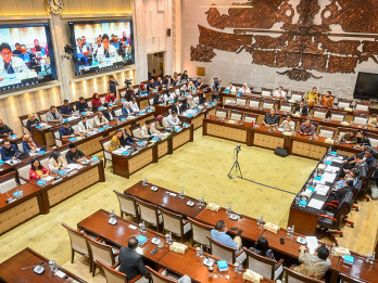 Pemerintah Serahkan DIM Revisi UU P2SK