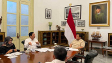 Luhut Usul ke Prabowo Agar Anak Muda Pegang Kendali Bursa dan OJK